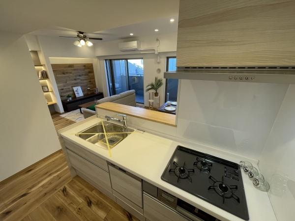 マックスタワー