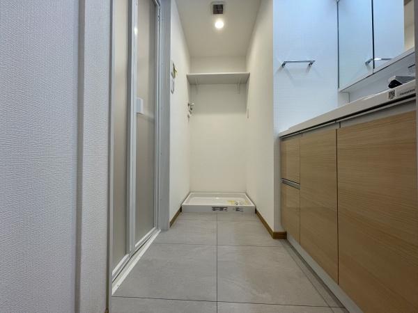 マックスタワー