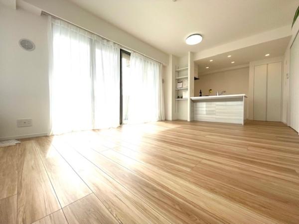 TheNOBUTOHILLSFORESTCOURT
