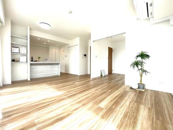 TheNOBUTOHILLSFORESTCOURT