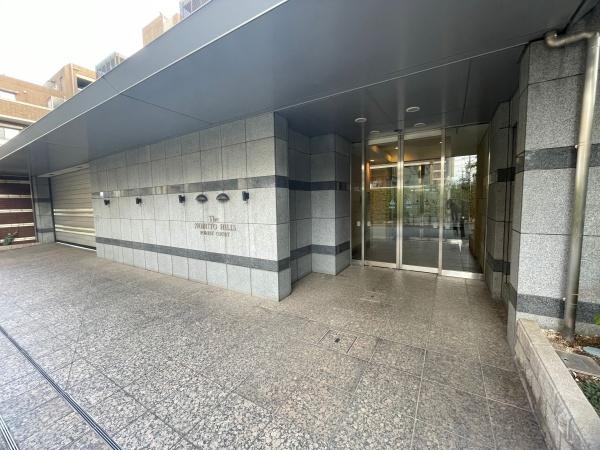 TheNOBUTOHILLSFORESTCOURT