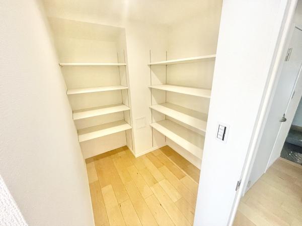 ヴィルフォーレ稲毛６番館