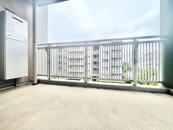 青葉の森公園通り１3号棟