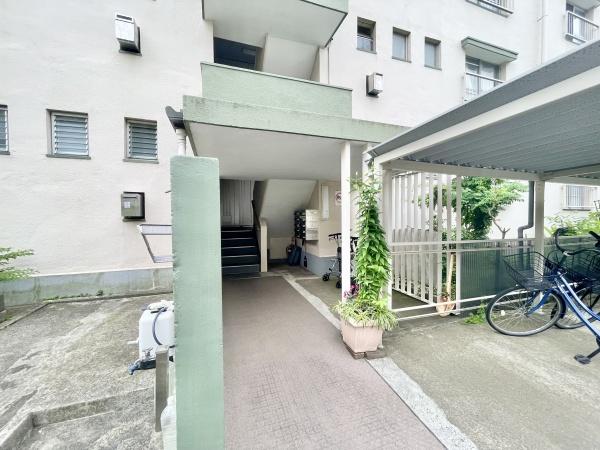 幸町西住宅15街区3号棟