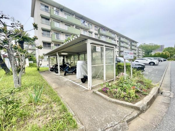 幸町西住宅15街区3号棟