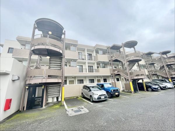 ネオハイツ都賀
