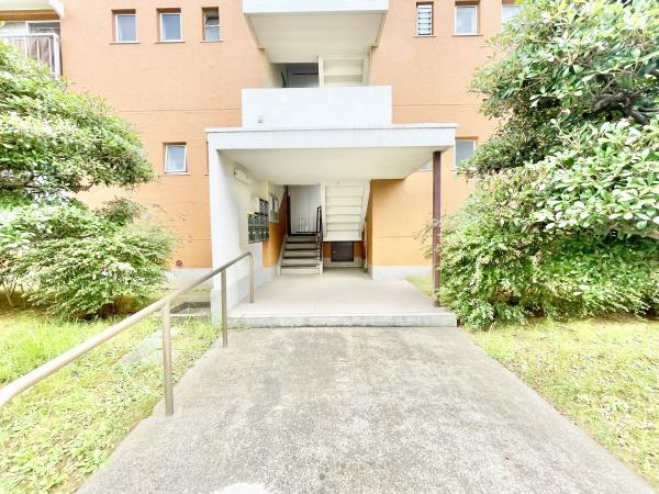 磯辺第一住宅団地19号棟