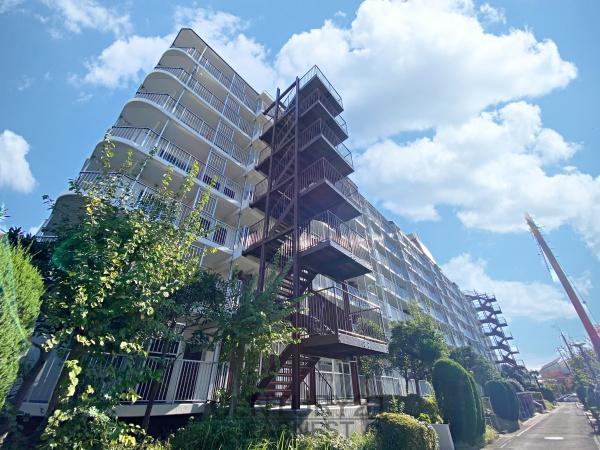 ソフトタウン谷津遊園３号棟