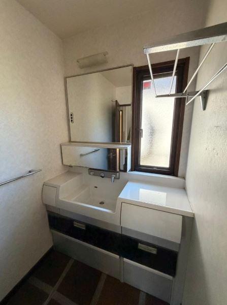 八千代市大学町２丁目の中古一戸建て