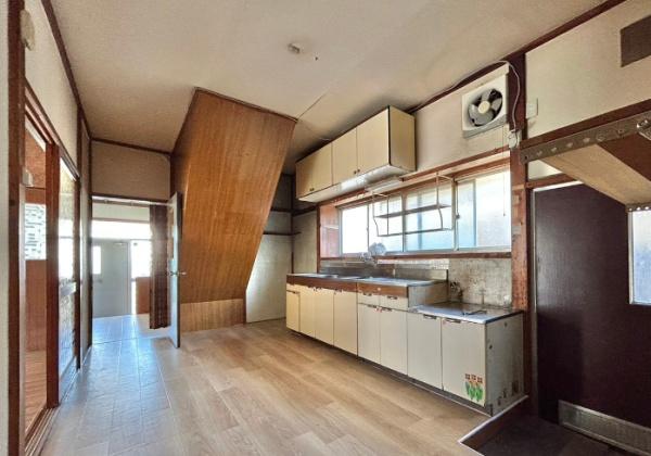 佐野市栃本町　中古住宅