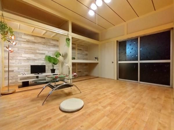 佐野市越名町　中古住宅