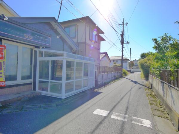 佐野市石塚町　売店舗(旧洋菓子店)