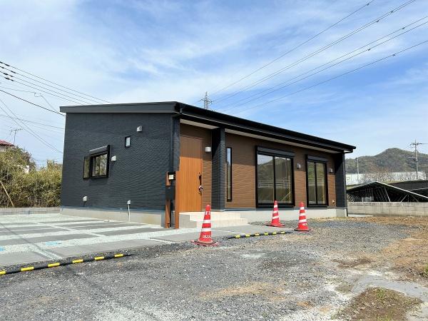 佐野市多田町　未入居　平屋
