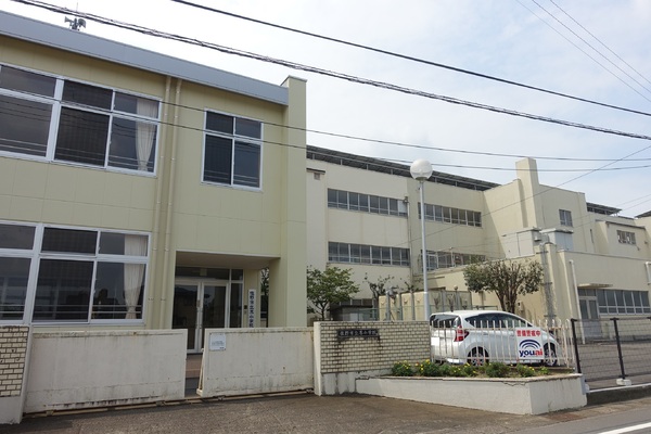 佐野市越名町　４DK(佐野市立界小学校)