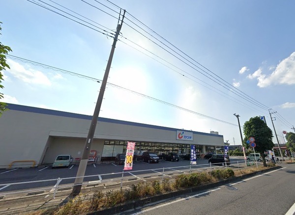 佐野市赤坂町の中古一戸建て(カワチ薬局赤坂店)