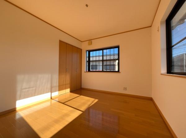 佐野市小中町の中古一戸建て