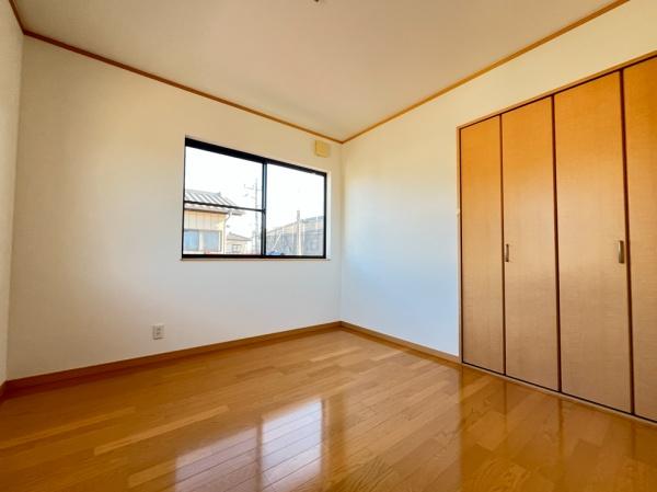 佐野市小中町の中古一戸建て