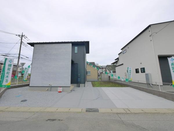 クライン佐野市伊勢山町第1期　1号棟