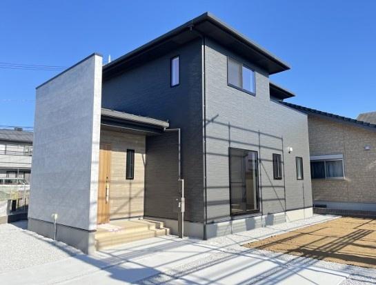 クライン佐野市伊勢山町第1期 1号棟