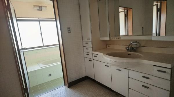 佐野市船津川町の中古一戸建て