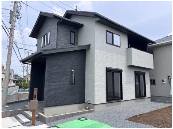 ワイウッドコート佐野市毛呂山町第1期　1号棟