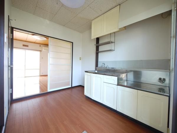 佐野市奈良渕町　売りアパート