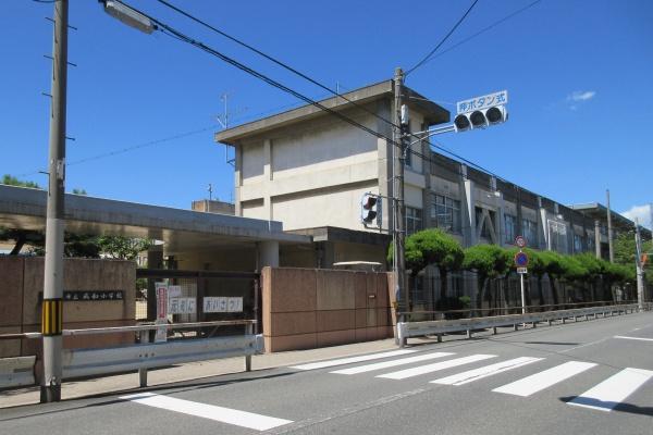 東大阪市中鴻池町３丁目の新築一戸建(東大阪市立成和小学校)