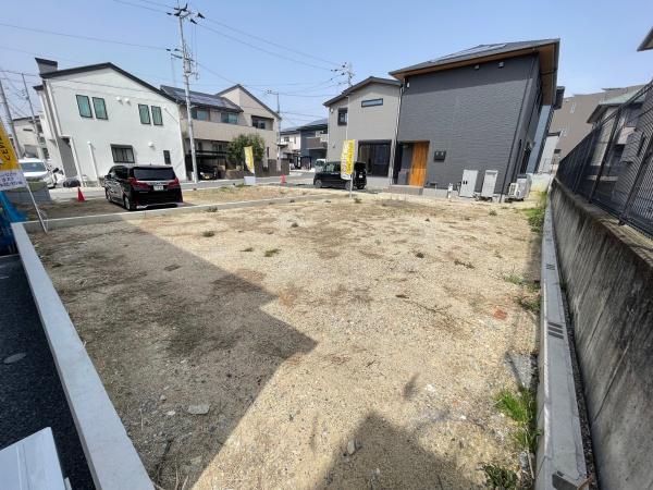 枚方市長尾元町５丁目の土地