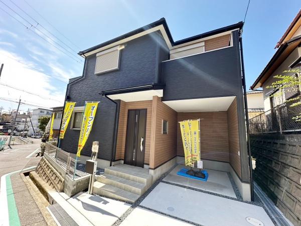 枚方市長尾谷町３丁目の中古一戸建