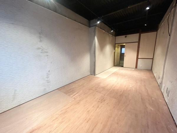 宮之阪駅前連棟テナント