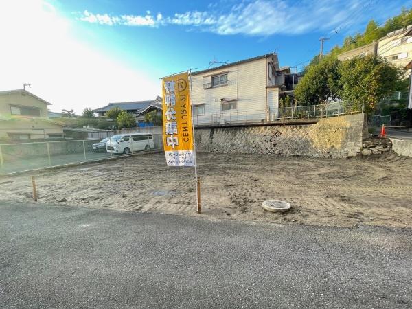 大東市野崎3丁目の土地(前面道路含む現地写真)