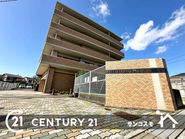 グラン・ドムール交野