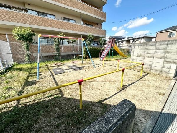 グラン・ドムール交野