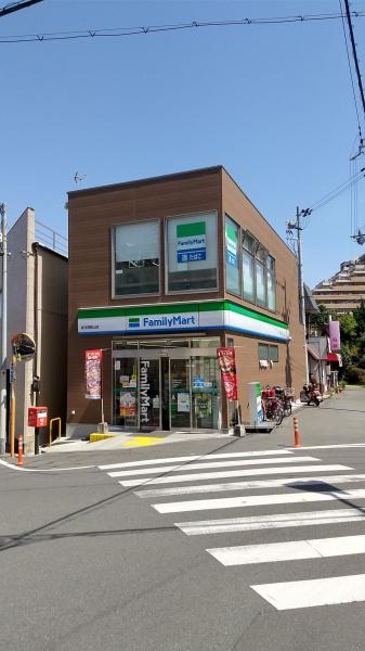 枚方市甲斐田町の新築一戸建(ファミリーマート枚方御殿山店)