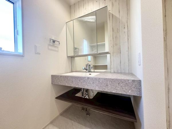 交野市青山１丁目の新築一戸建