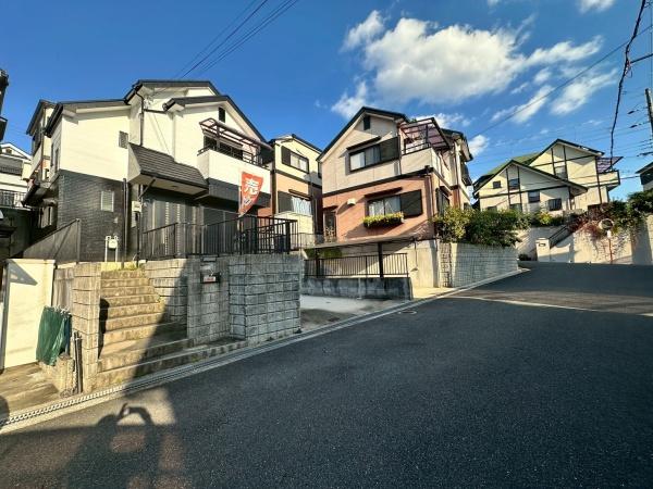 枚方市長尾東町３丁目の中古一戸建