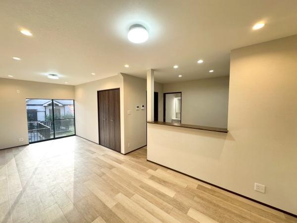 枚方市長尾東町３丁目の中古一戸建