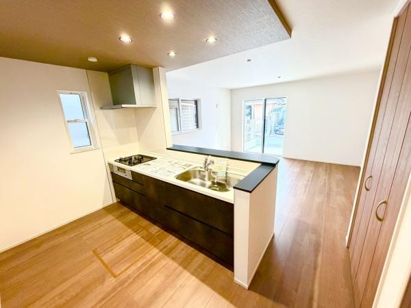 城陽市寺田今堀の新築一戸建