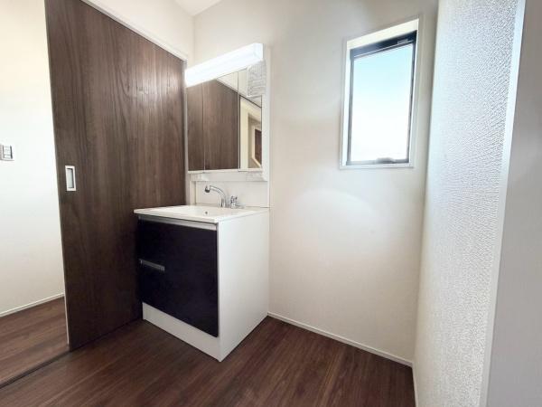 京都市伏見区淀樋爪町の新築一戸建