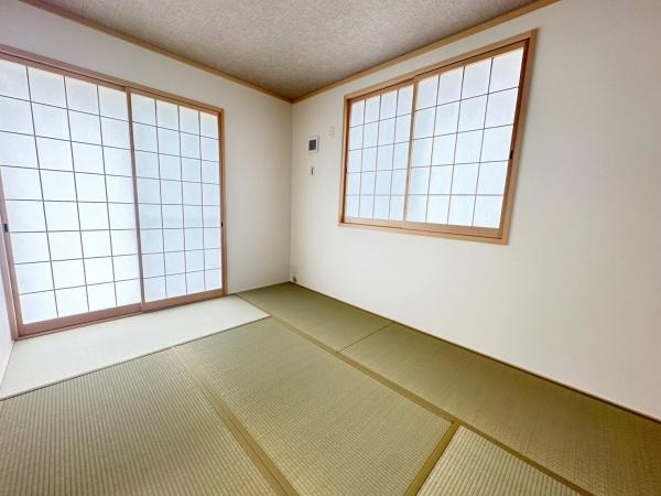 木津川市州見台６丁目の新築一戸建