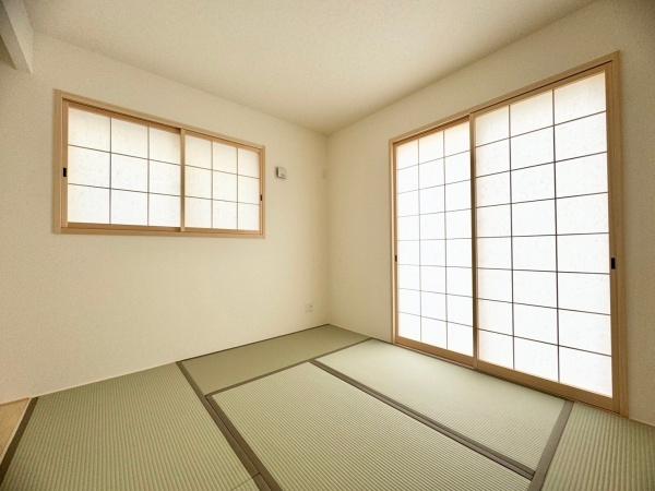 川西市西畦野２丁目の新築一戸建