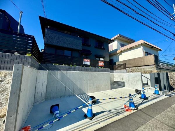川西市緑台４丁目の中古一戸建て