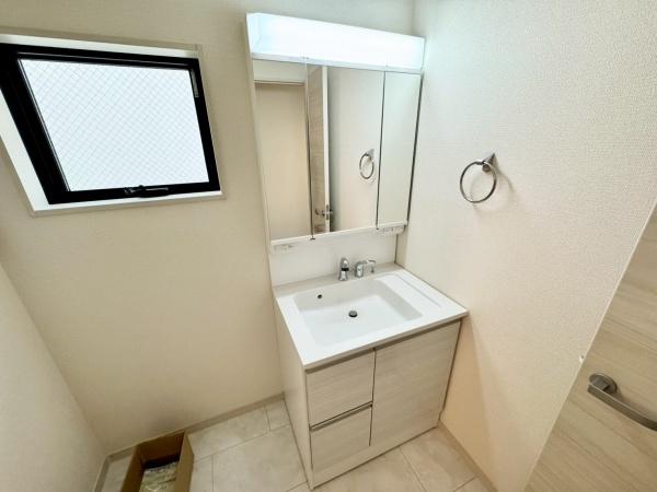 茨木市上野町の新築一戸建