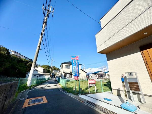 川西市久代５丁目の新築一戸建