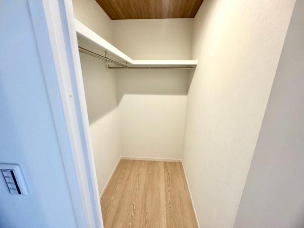 川西市久代５丁目の新築一戸建
