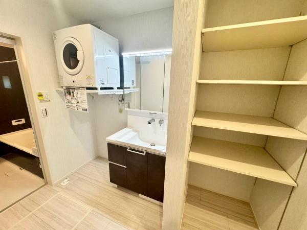 川西市多田院２丁目の新築一戸建