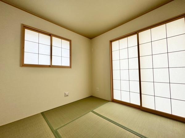 川西市鼓が滝３丁目の新築一戸建