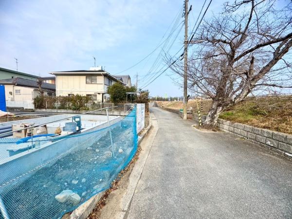 川西市矢問３丁目の新築一戸建
