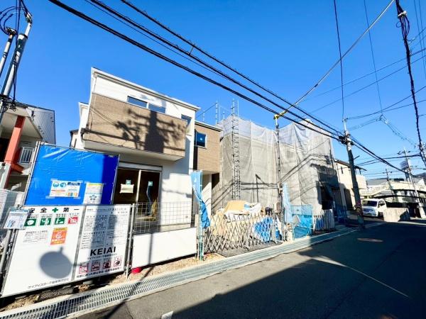箕面市半町４丁目の新築一戸建