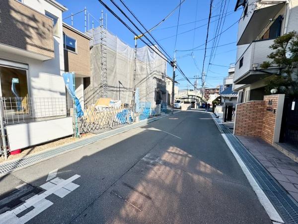 箕面市半町４丁目の新築一戸建